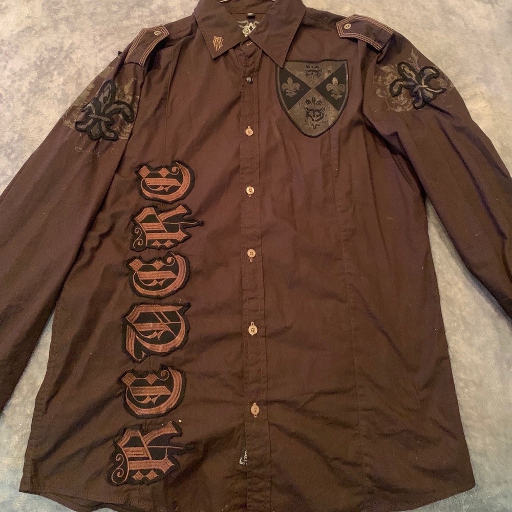 Roar Button Down Long Sleeve